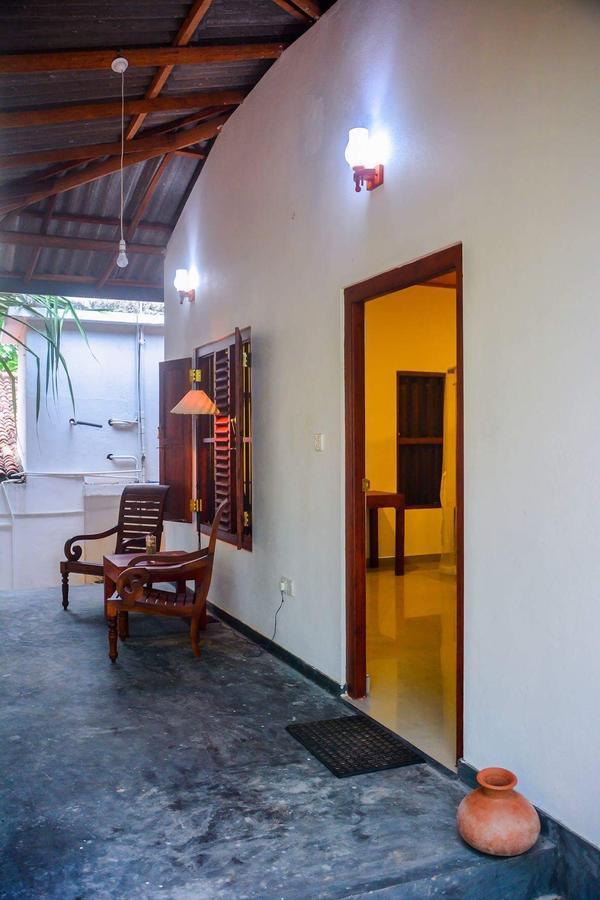 Shehani Beach Bungalow Tangalle Exterior foto